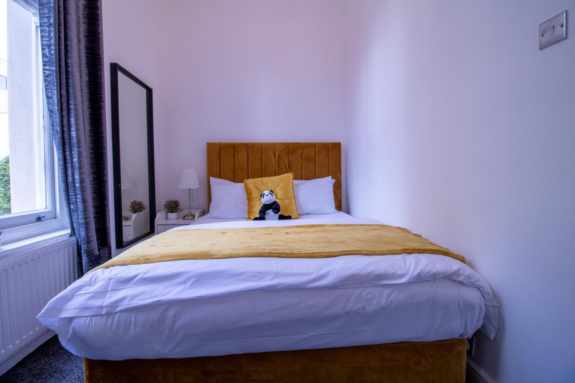Luxurious Apartments On Oxford Street London Exterior foto