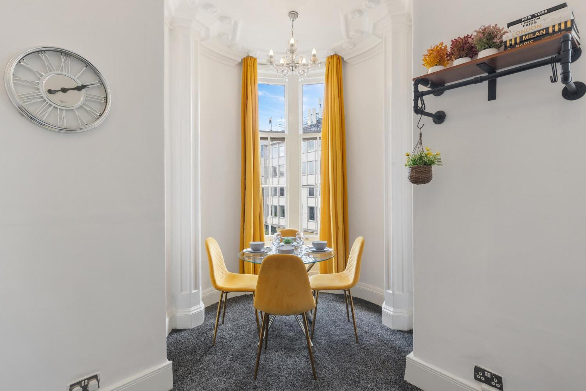 Luxurious Apartments On Oxford Street London Exterior foto