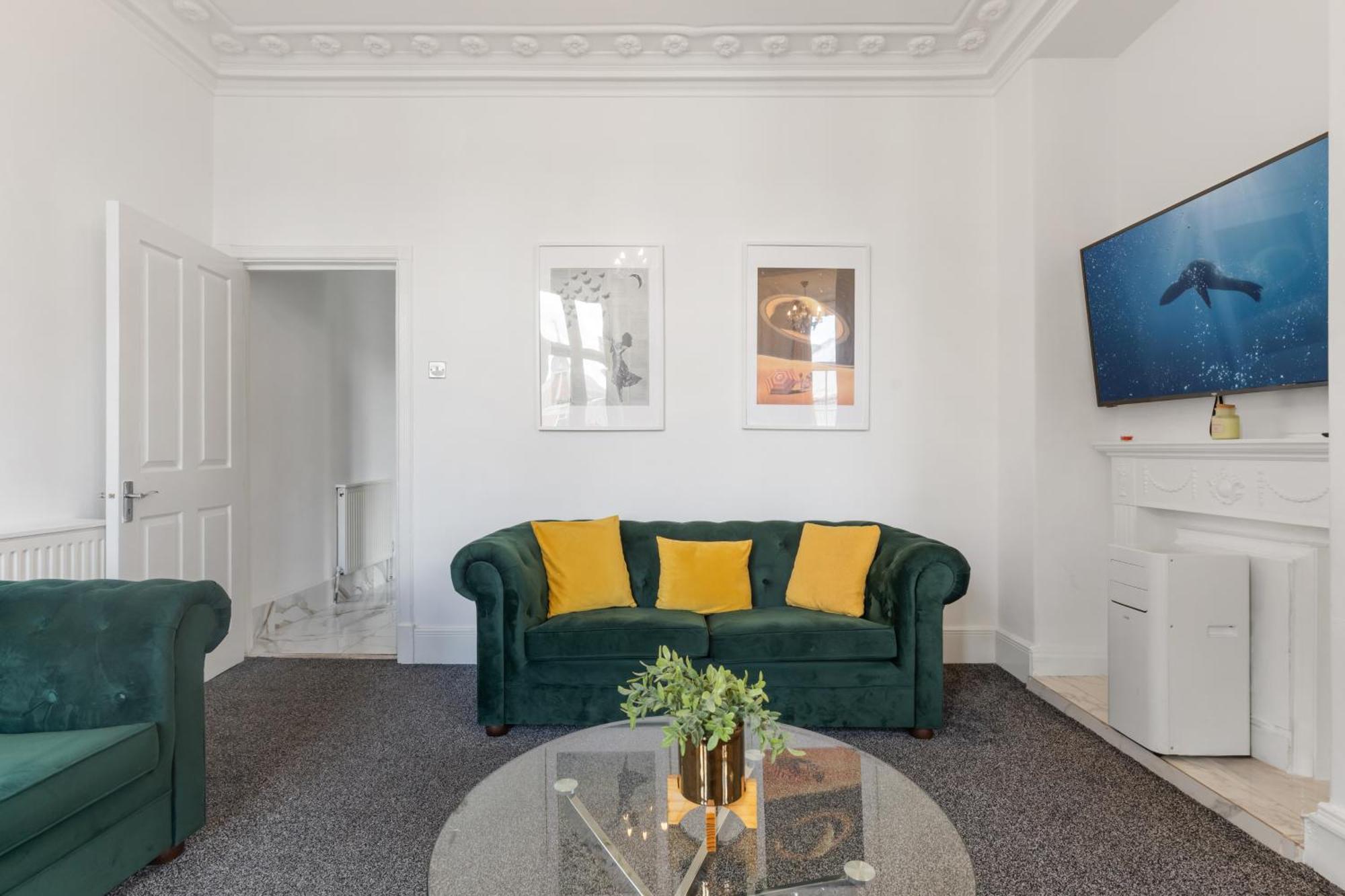 Luxurious Apartments On Oxford Street London Exterior foto
